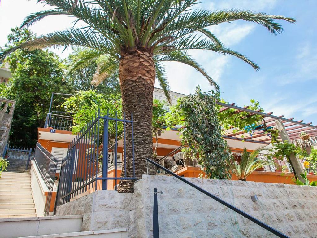 Guest House Ambient Budva Exterior photo